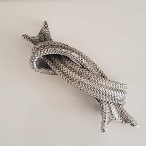 Vintage Ginnie Johansen Brooch Silver Tone‎ Mesh Metal Bow 1980's Signed